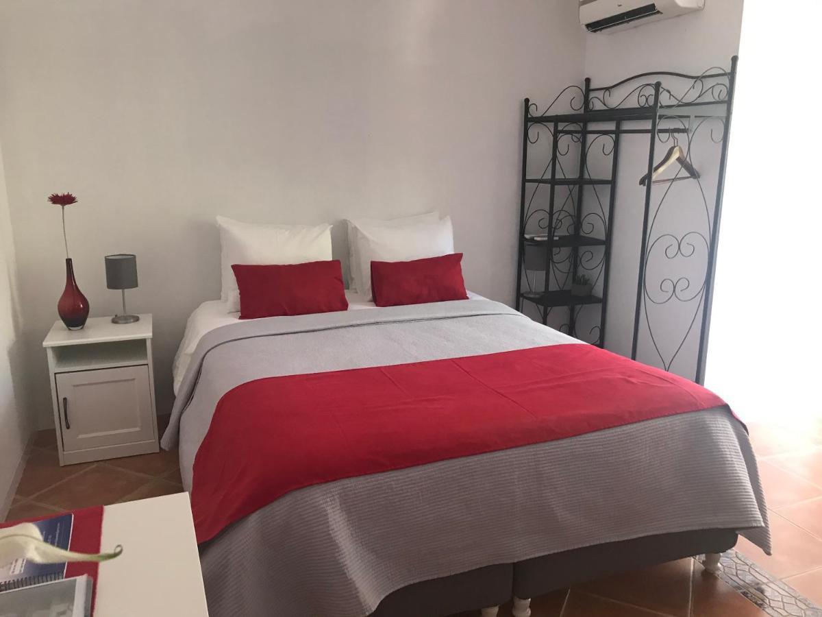 O Patio 호텔 페르나오 페로 외부 사진
